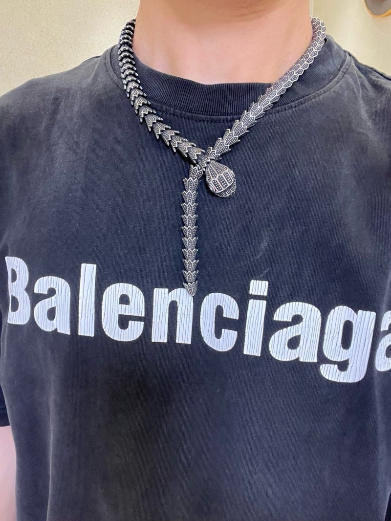 Gvc*1 necklaces